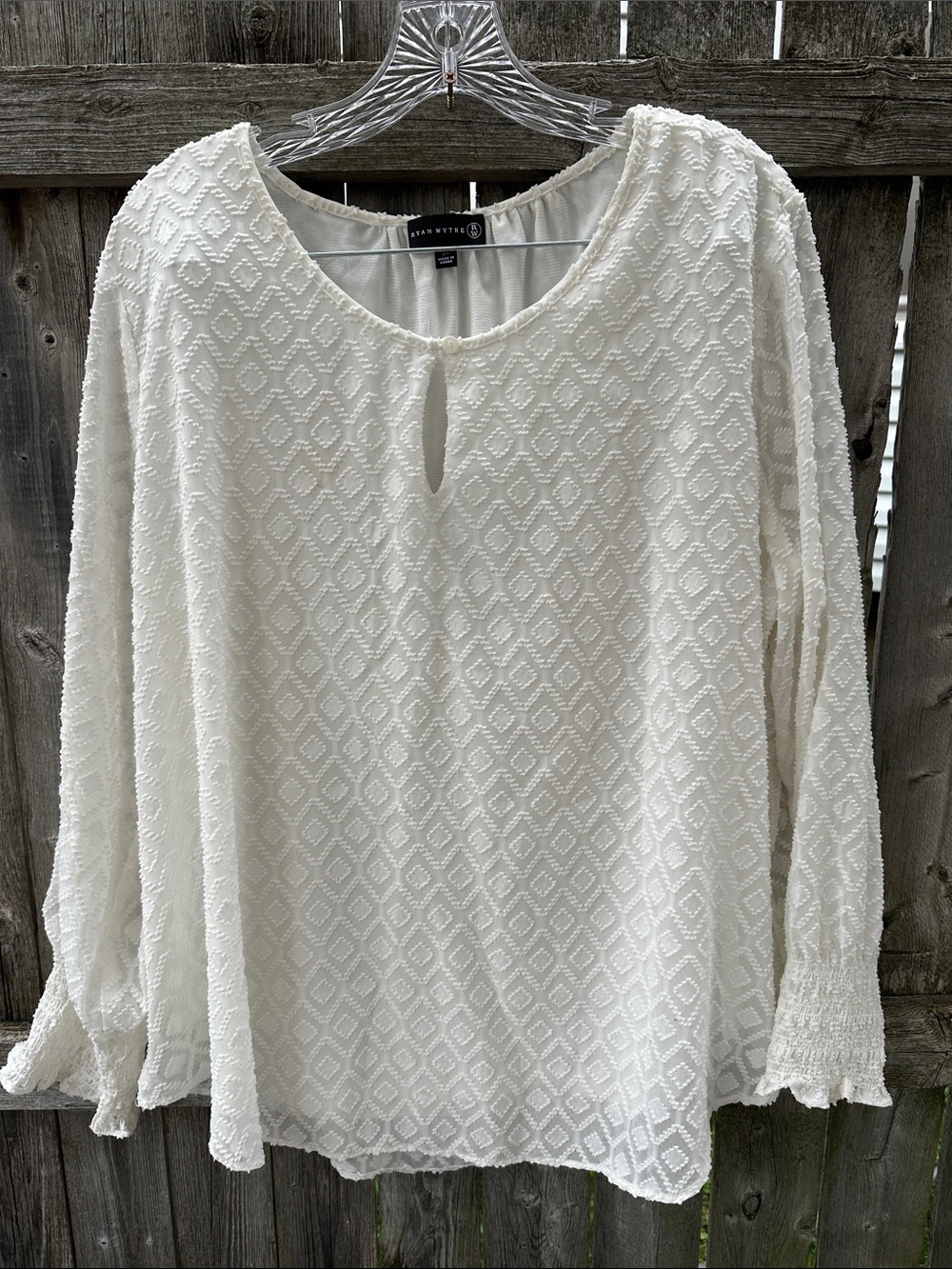 Ivory Textured Keyhole Blouse